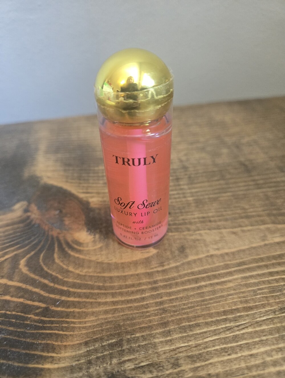 TRULY Soft Serve Luxury Lip Oil - Pink